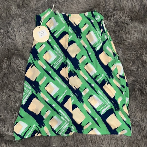 Green Lara top - Picture 2 of 2